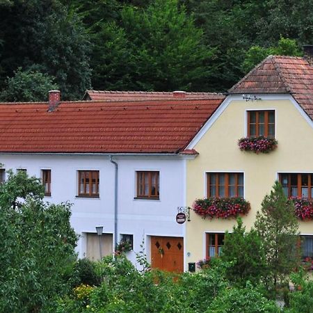Weingut Piewald Διαμέρισμα Gut am Steg Εξωτερικό φωτογραφία